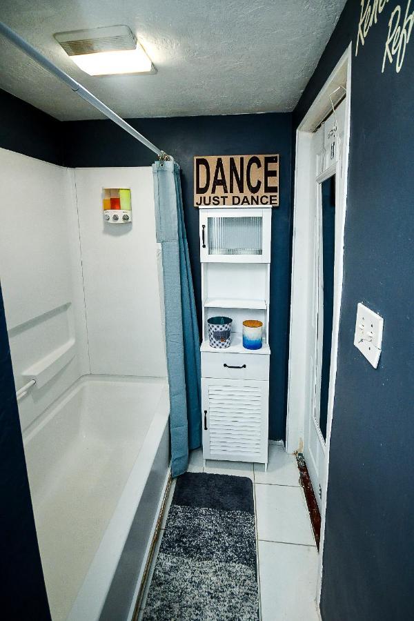 Modern Designed Dtwn Condo With A 99 Percent Walk Score 애틀랜타 외부 사진